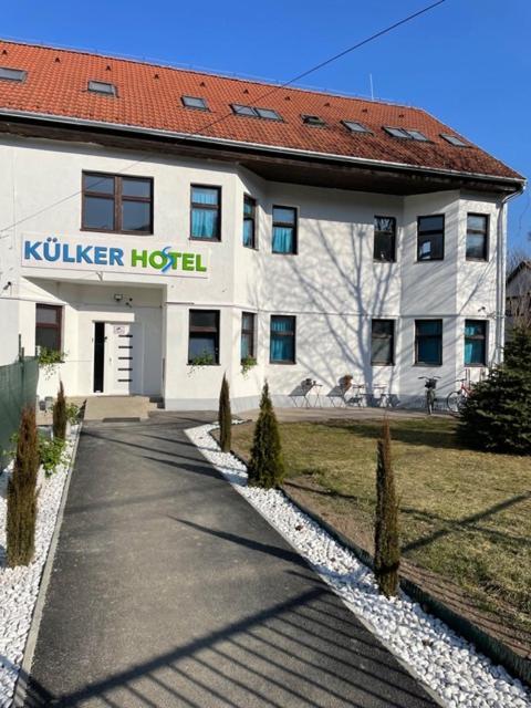 Kuelker Hostel بودابست المظهر الخارجي الصورة